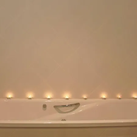 Mihotelito Hotel 2*